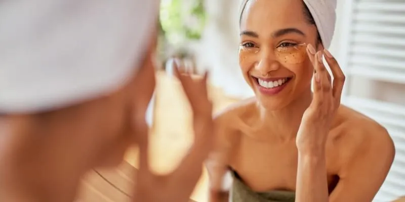 dieu-tri-tham-quang-mat-cong-nghe-gold-laser