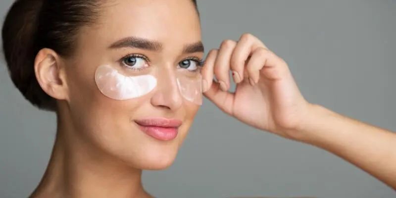 dieu-tri-tham-quang-mat-cong-nghe-gold-laser