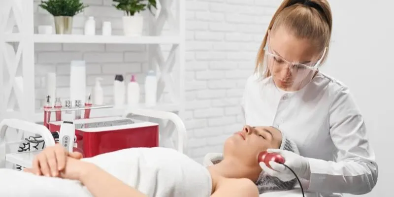 doi-ngu-ky-thuat-vien-chuyen-nghiep